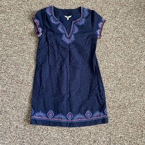 Vineyard vines dress